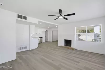 2241 W Morten Avenue, Phoenix, AZ 85021 - Photo 11