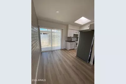 2614 N 46th Street #Apt 1, Phoenix, AZ 85008 - Photo 5