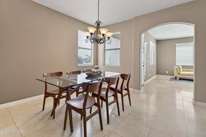 22922 N 40th Place, Phoenix, AZ 85050 - Photo 13