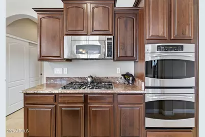 22922 N 40th Place, Phoenix, AZ 85050 - Photo 17