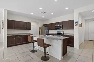 443 S 194th Ln, Buckeye, AZ 85326 - Photo 3