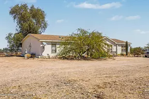 48400 W Wildwood Rd, Maricopa, AZ 85139 - Photo 9