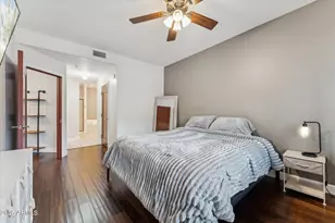 5350 E Deer Valley Dr, Phoenix, AZ 85054 - Photo 13