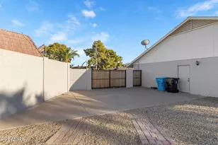 1846 W Taro Ln, Phoenix, AZ 85027 - Photo 55