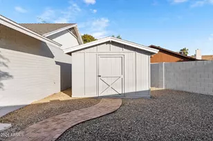 1846 W Taro Ln, Phoenix, AZ 85027 - Photo 61