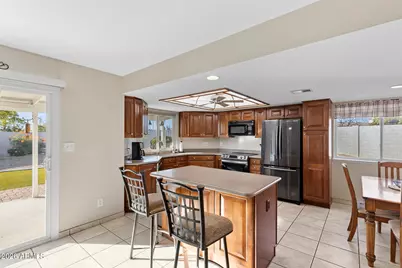 1846 W Taro Lane, Phoenix, AZ 85027 - Photo 23