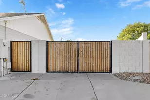 1846 W Taro Ln, Phoenix, AZ 85027 - Photo 9