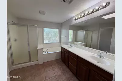 7819 S 22nd Lane, Phoenix, AZ 85041 - Photo 23