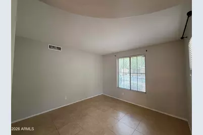 7819 S 22nd Lane, Phoenix, AZ 85041 - Photo 7