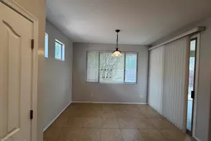 7819 S 22nd Ln, Phoenix, AZ 85041 - Photo 13