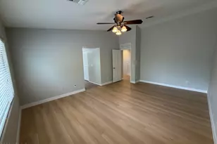7819 S 22nd Ln, Phoenix, AZ 85041 - Photo 21