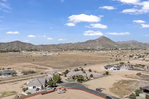 7085 W Gelding Ln, Coolidge, AZ 85128 - Photo 1