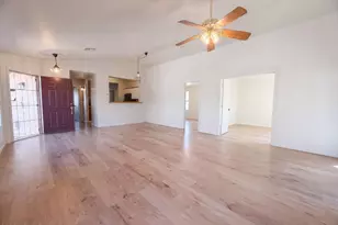 2756 S Compton, Mesa, AZ 85209 - Photo 7