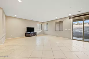 4750 E Tierra Buena Ln, Phoenix, AZ 85032 - Photo 9