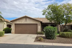 34 E Nolana Pl, San Tan Valley, AZ 85143 - Photo 1