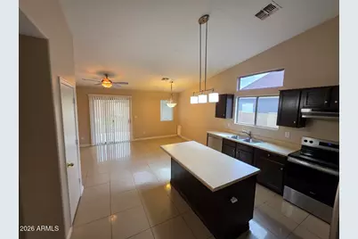 34 E Nolana Place, San Tan Valley, AZ 85143 - Photo 7