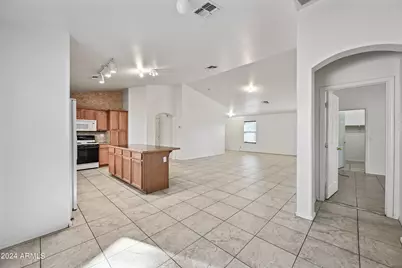 15110 N 140th Avenue, Surprise, AZ 85379 - Photo 11