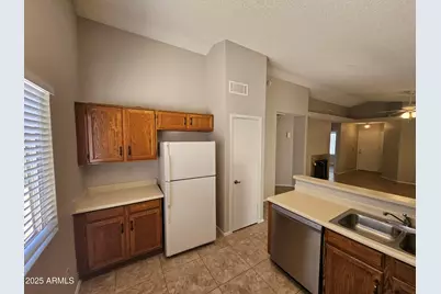 3040 E Bluefield Avenue, Phoenix, AZ 85032 - Photo 7