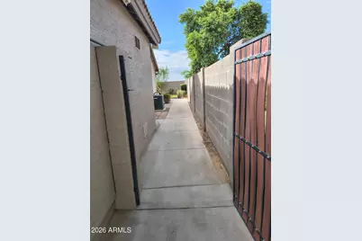4083 E Lambeth Place, San Tan Valley, AZ 85140 - Photo 9