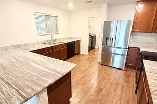 18293 N Clarence Ln, Maricopa, AZ 85138 - Photo 7