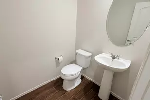 18293 N Clarence Ln, Maricopa, AZ 85138 - Photo 9