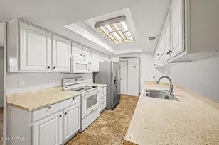 5221 W Evans Dr, Glendale, AZ 85306 - Photo 17