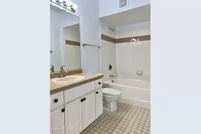 1701 E Colter Street #422, Phoenix, AZ 85016 - Photo 13