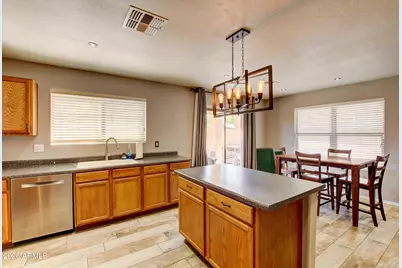 661 W Vekol Court, Casa Grande, AZ 85122 - Photo 11
