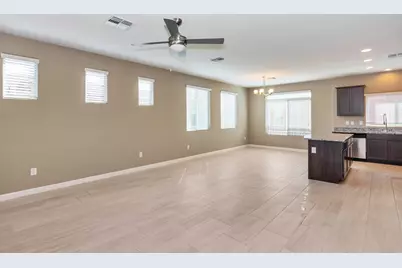 240 W Juniper Avenue #Unit 1147, Gilbert, AZ 85233 - Photo 3