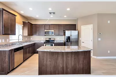 240 W Juniper Avenue #Unit 1147, Gilbert, AZ 85233 - Photo 9