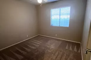 5323 W Campo Bello Dr, Glendale, AZ 85308 - Photo 9