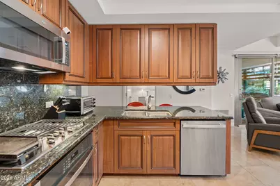 7137 E Rancho Vista Drive #2009, Scottsdale, AZ 85251 - Photo 17