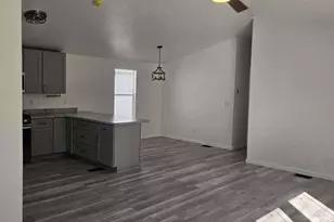 9431 E Coralbell Ave, Mesa, AZ 85208 - Photo 3