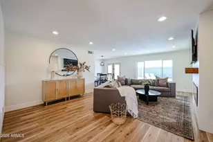 5209 E Beck Ln, Scottsdale, AZ 85254 - Photo 1