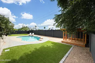 5209 E Beck Ln, Scottsdale, AZ 85254 - Photo 31