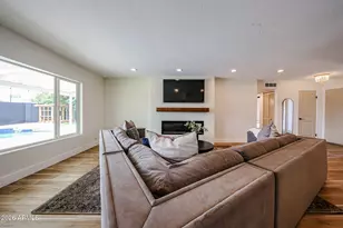 5209 E Beck Ln, Scottsdale, AZ 85254 - Photo 5