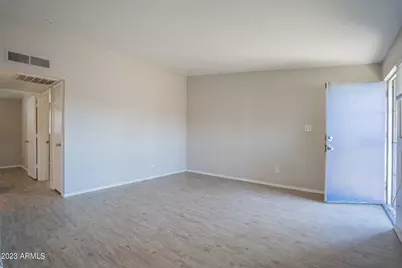 2115 W Devonshire Avenue # 5, Phoenix, AZ 85015 - Photo 7