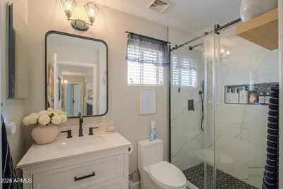 2524 W Hedgehog Place, Phoenix, AZ 85085 - Photo 25