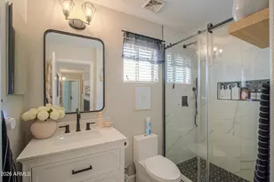 2524 W Hedgehog Pl, Phoenix, AZ 85085 - Photo 25