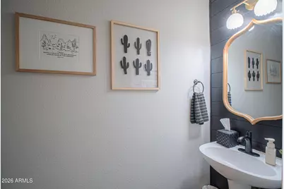 2524 W Hedgehog Place, Phoenix, AZ 85085 - Photo 21
