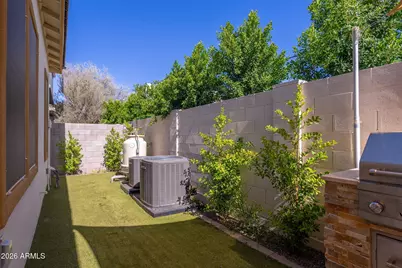1555 E Ocotillo Road #9, Phoenix, AZ 85014 - Photo 35