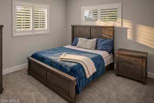 702 E Desert Park Ln, Phoenix, AZ 85020 - Photo 51