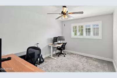 702 E Desert Park Lane, Phoenix, AZ 85020 - Photo 21