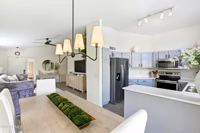 3220 E Sierra Street, Phoenix, AZ 85028 - Photo 11