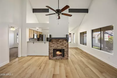 20825 N 22nd Lane, Phoenix, AZ 85027 - Photo 9