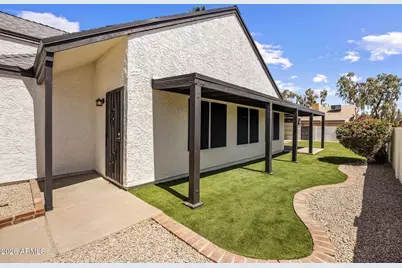 20825 N 22nd Lane, Phoenix, AZ 85027 - Photo 21