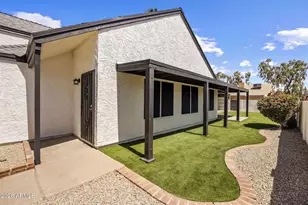 20825 N 22nd Ln, Phoenix, AZ 85027 - Photo 21