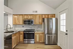 20825 N 22nd Ln, Phoenix, AZ 85027 - Photo 3
