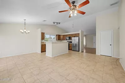 5750 W Folley Street, Chandler, AZ 85226 - Photo 5