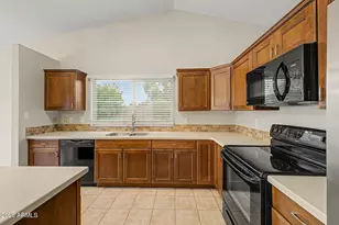 5750 W Folley St, Chandler, AZ 85226 - Photo 7